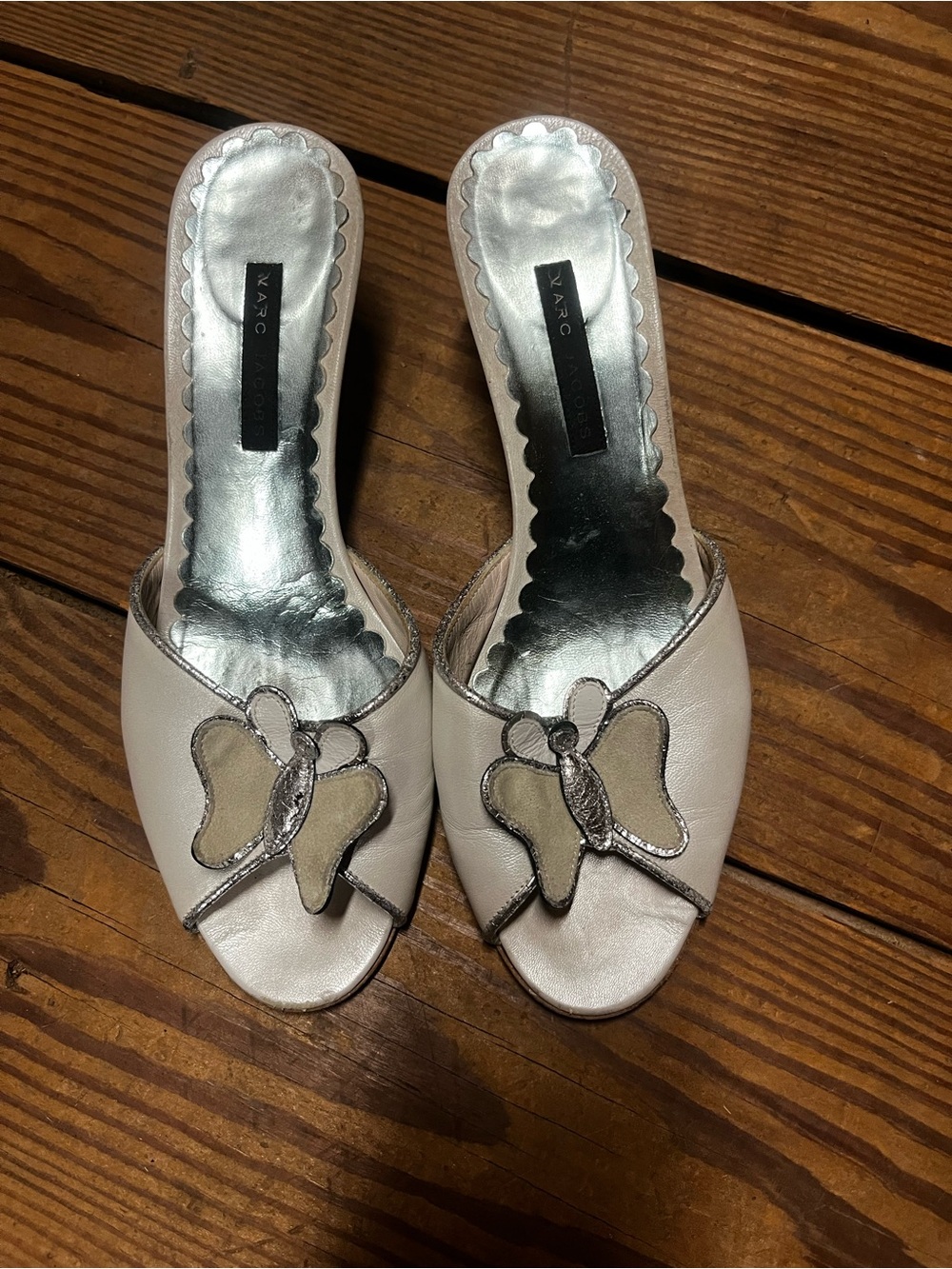 Marc Jacobs Y2K White Leather Butterfly Slide Mules with Silver Accents. 8